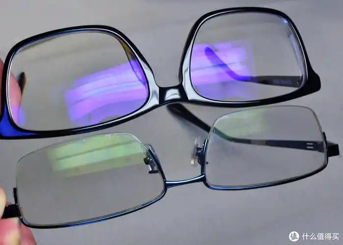 新眼镜新视界——依视路 睛智系列轻蓝非球面 近视眼镜片_镜片_什么值