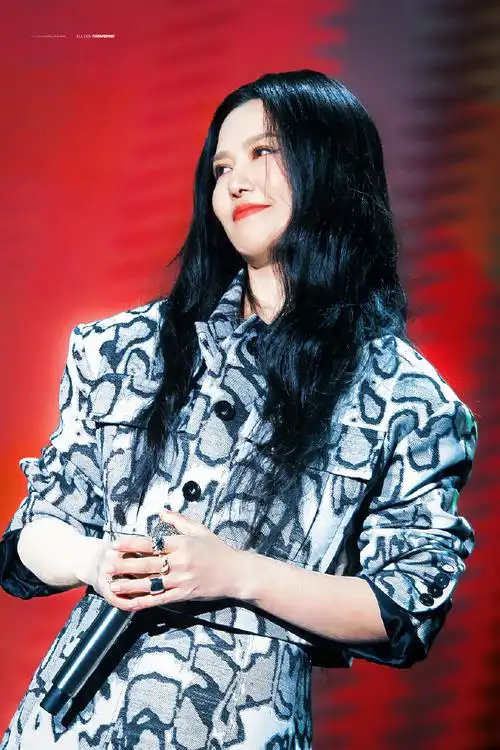 歌手官宣谭维维##歌手