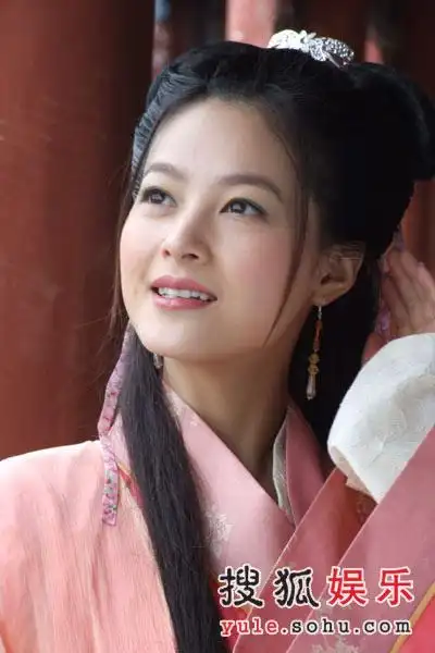 戚家军主演定妆照贾丽莉饰鸳鸯