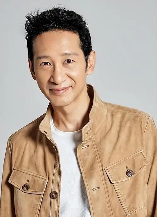 国家一级演员王劲松傅彪一句话把我踹到北京也成就了我的余生