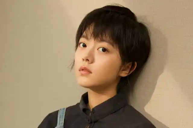 扒一扒最近人气高涨的00后女明星,请抱走你最爱!蒋依依张子枫