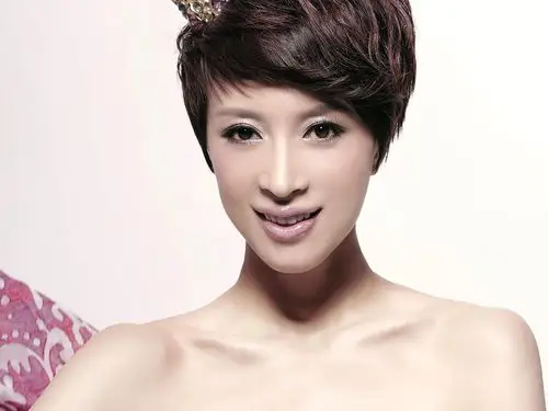 金巧巧性感气质mm