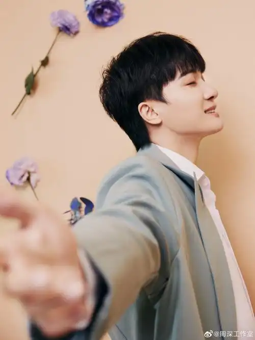 今晚8点档,周深@卡布叻_周深将亮相中央广播电视总台《#2023太湖美