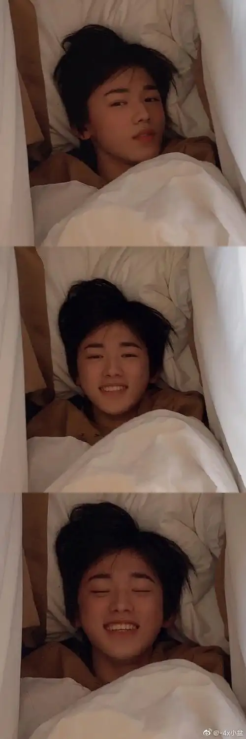 宋亚轩超话95#宋亚轩 心动无限#「女友视角」给大家介绍一下这是我