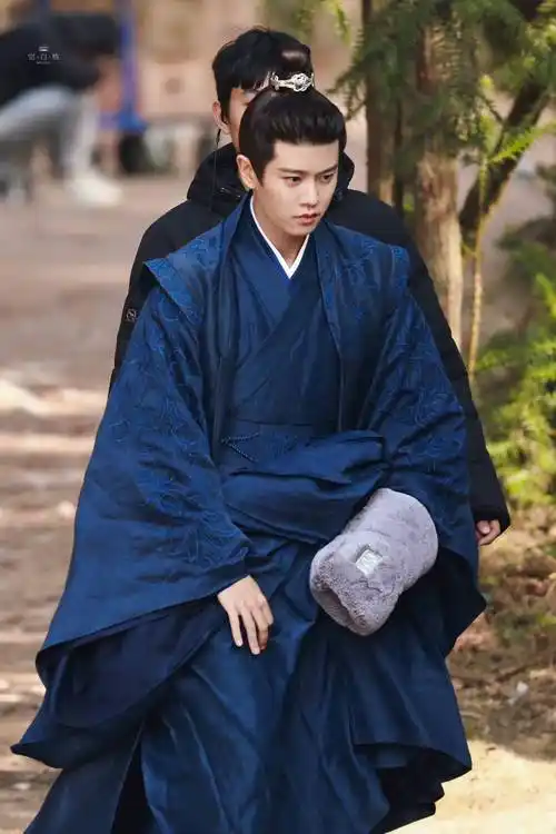 原创千载长安周生如故独有时宜为我所求任嘉伦长安如故杀青