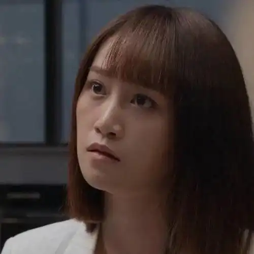 蓝盈莹,为什么就是不讨喜