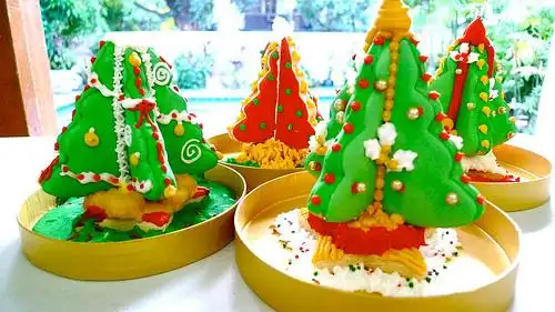 christmas tree cookies http://ladycupcake.typepad.