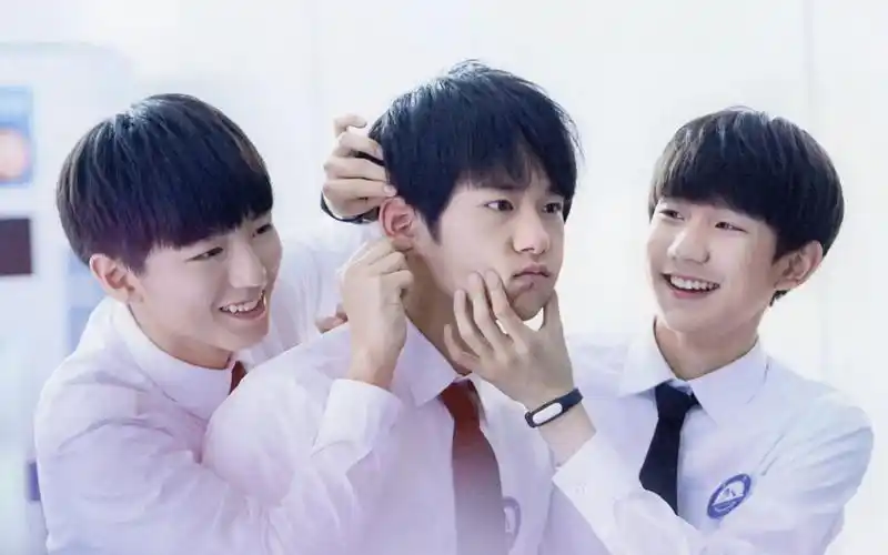 tfboys415献礼梨花笑