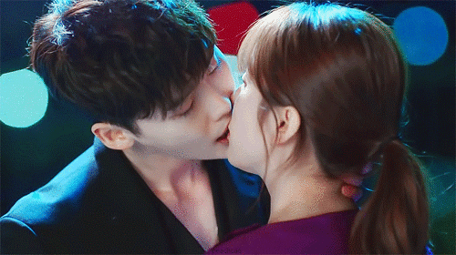 【赫柏医美】李钟硕一不留神成了李肿硕,他到底做了啥?