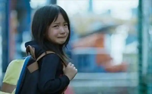 青海母亲燕志云:虐死6岁女儿判刑7年,出狱后挖其骨灰踩踏泄愤