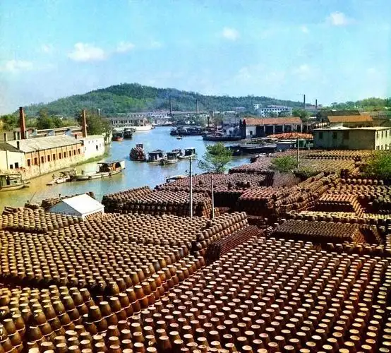 诉说着往事展现昔日陶都景象保留最珍贵的记忆老照片记录时代光影宜兴