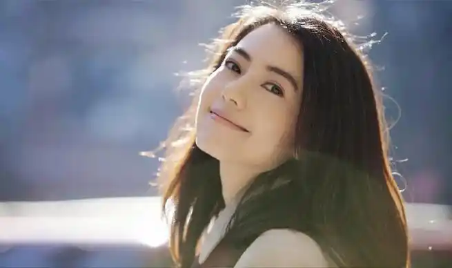 高圆圆新角色学四川话