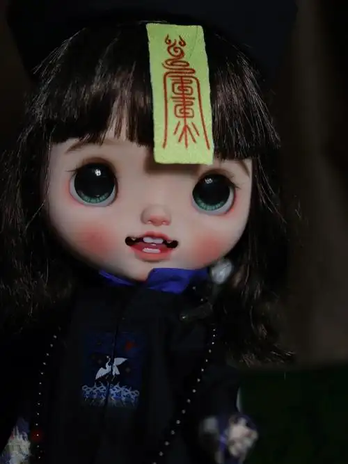 谁能拒绝一只小僵尸呐