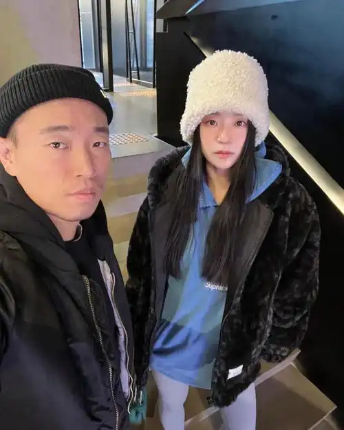 全昭旻x金钟国x姜gary日常!|俞承豪|宋智孝|全昭旻_新浪新闻