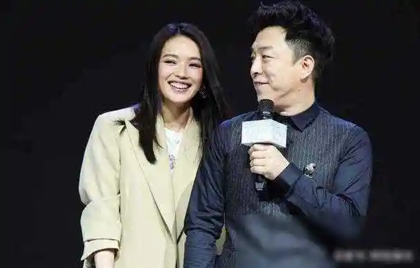 原创黄渤隐藏22年妻子曝光原来是我们的老熟人67难怪多年零绯闻