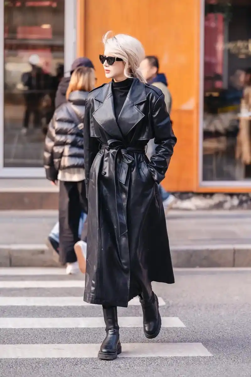 图文伙伴计划 #上海街拍#时尚穿搭 - 抖音