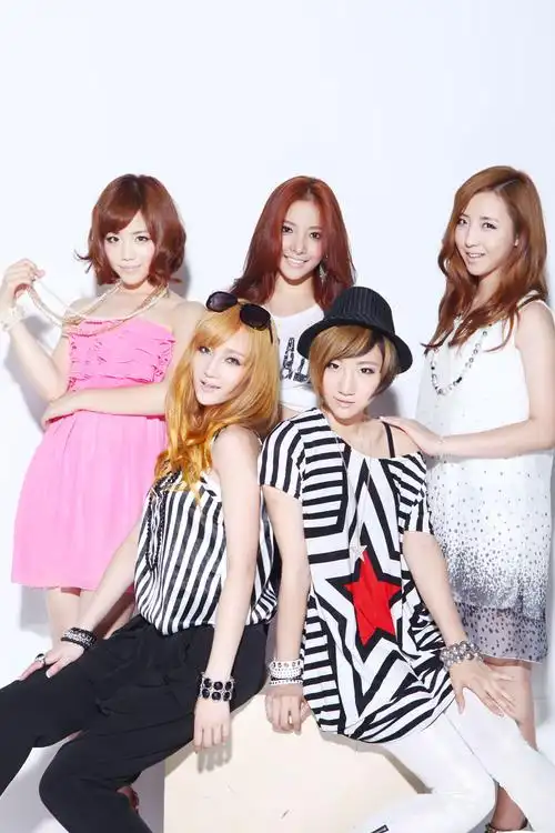 lotte girls(乐天派)打造纯韩时尚 未来将全方位发展