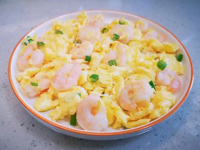 健康一人食|鲜嫩丝滑💯虾仁滑蛋敬上❗❗