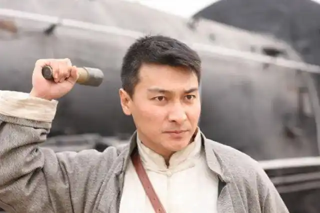 盘点那些被"抗日神剧"毁了的6大演员,终日沉迷抗日无法自拔