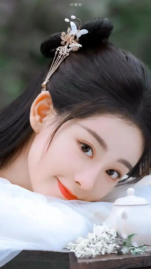 祝绪丹# 漂亮流萤 cr@伏啄时 #祝绪丹轻纱古风造型# 67