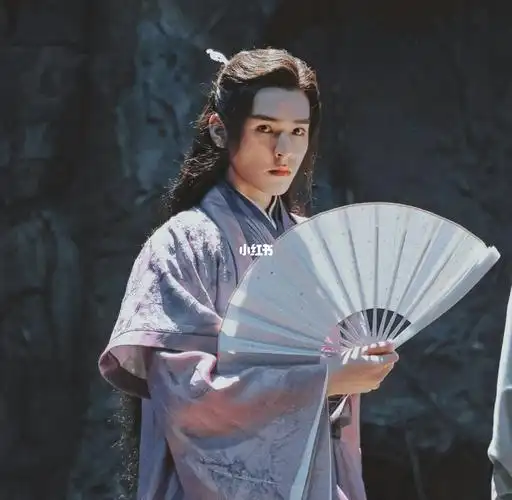 温客行7015周子舒情侣头像|哈哈哈你get到没03_情侣头像_落日