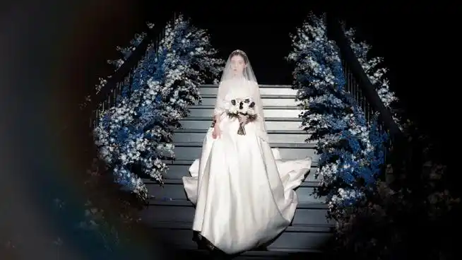 张予曦婚纱剧照##张予曦白色婚纱造型