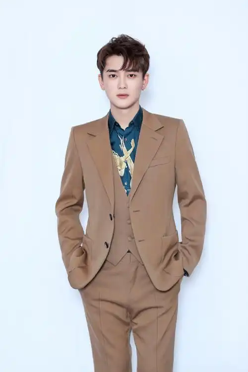 熊梓淇万花丛中一棵草##熊梓淇主持首秀