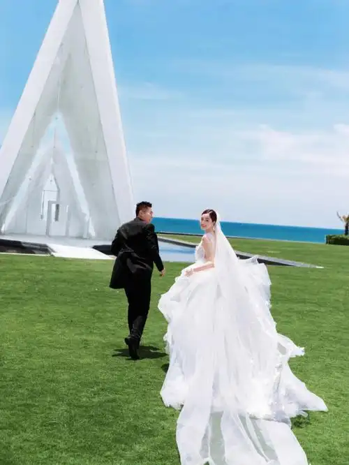 6k77拍的三亚婚纱照小预算首选的海景婚照