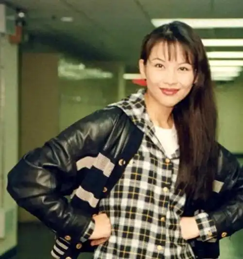 蔡少芬:我这一生正确的抉择,就是在46岁,冒险为丈夫生儿子