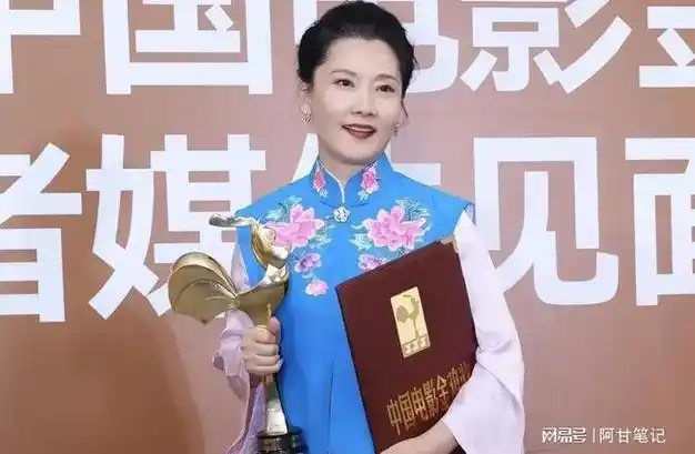 蓝羽一句话化解|秦岚|刘涛|央视|春晚舞台|尼格买提·热合曼_网易订阅