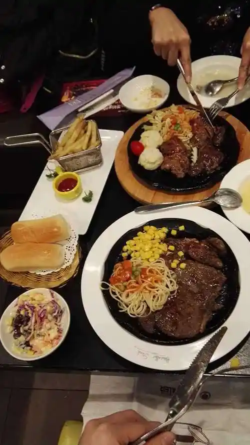 豪客来牛排(乐松购物广场店)