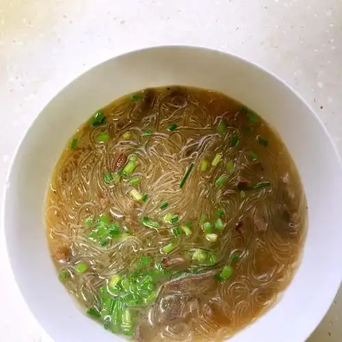 青鸟7422做的牛肉粉丝汤