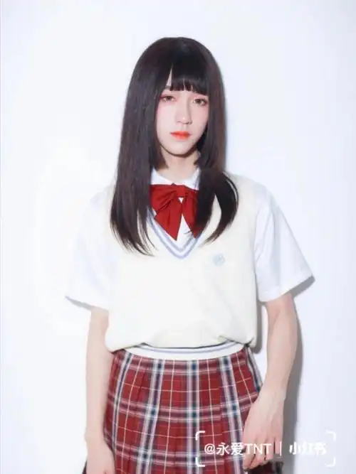 时代少年团女装