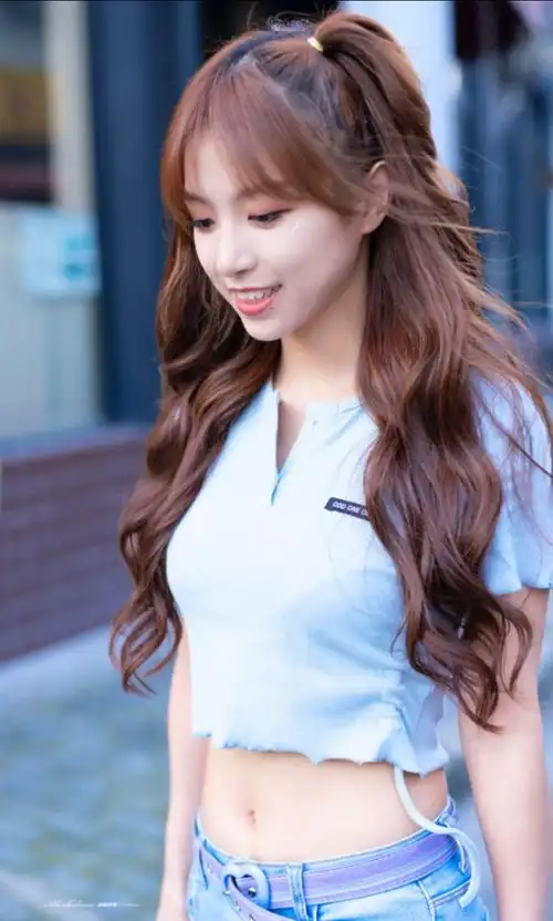 孔肖吟近期饭拍安利一下小偶像