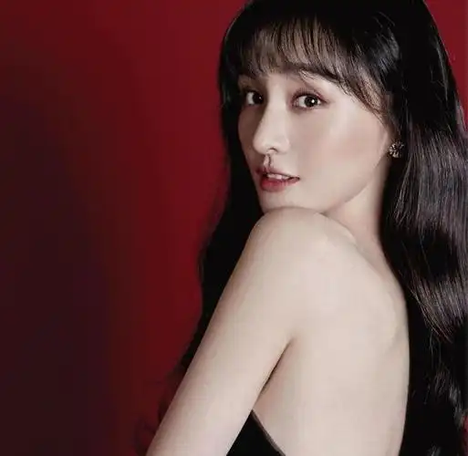 郑爽事件揭秘天价片酬背后的税务黑幕