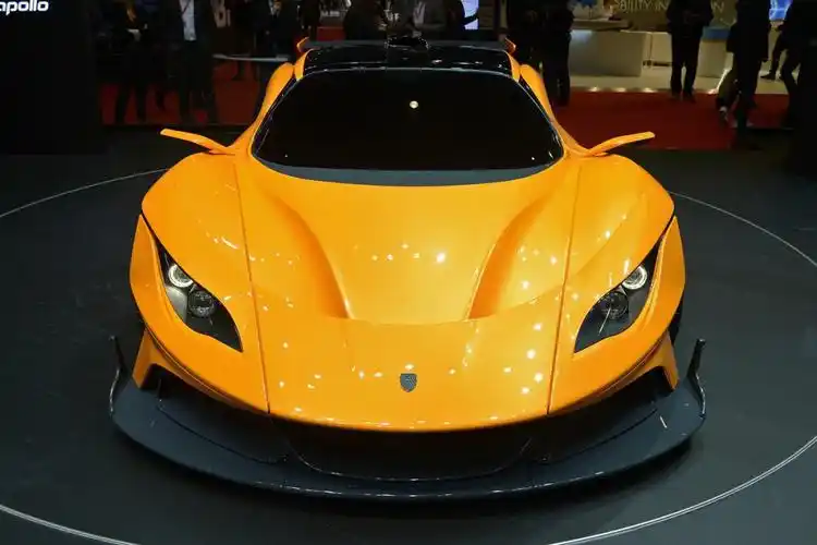 阿波罗apollo arrow ,搭载4.0l v8双涡轮增压引擎