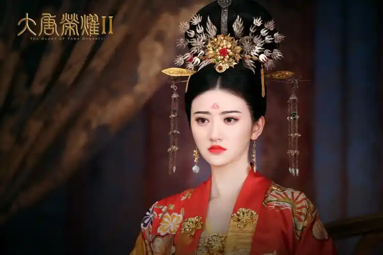 赵丽颖唐嫣baby 穿古装红嫁衣的女明星们美翻了