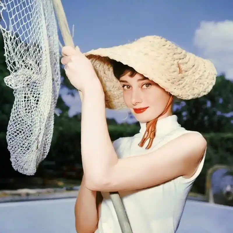 经典头像图片 奥黛丽赫本,优雅经典的代名词95 如同一位时光的精灵