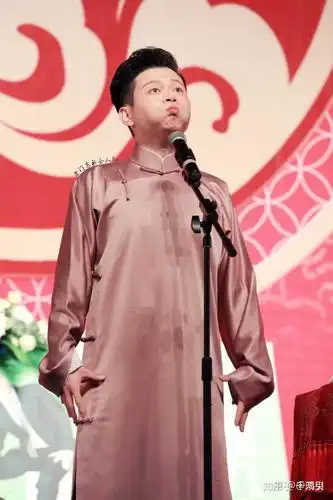 孟鹤堂有哪些不为人知的神仙美照?