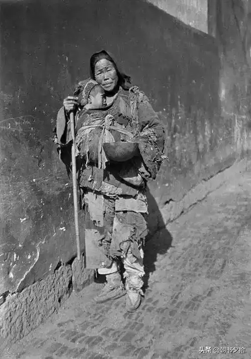 美摄影师死后多年 其拍摄的旧中国照片让人惊叹