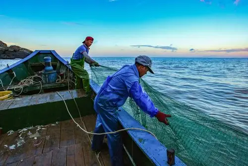 《捕鱼人家》(组图6幅)