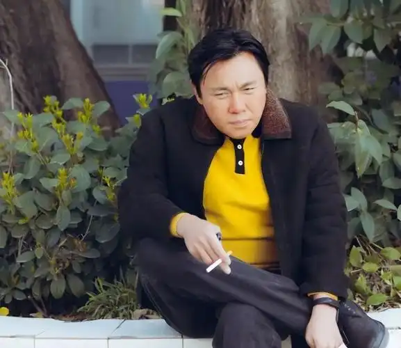 网友用秦昊减肥法瘦身,效果不佳还住进医院,要理性看待名人效应_腾讯