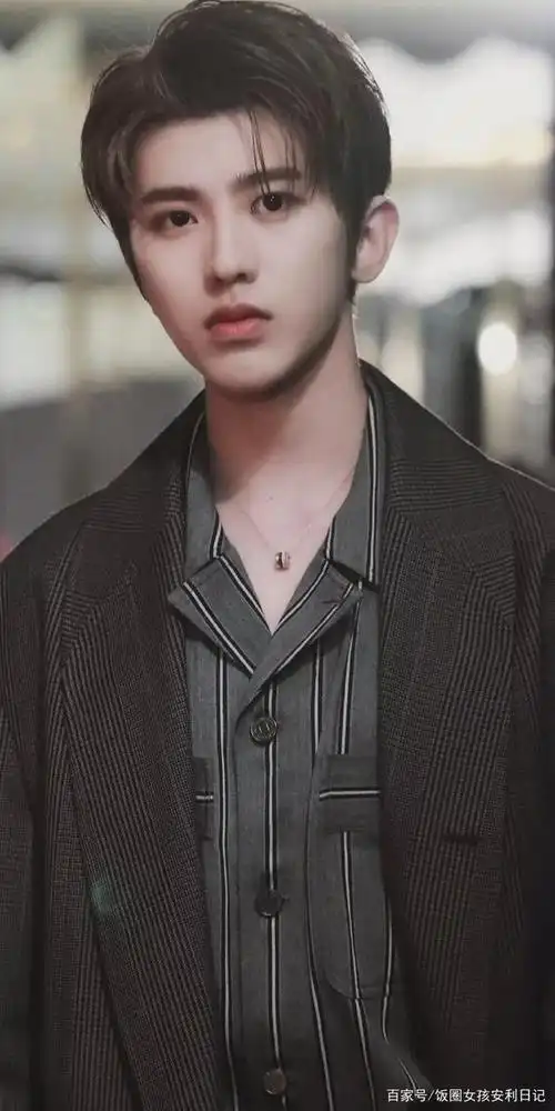 蔡徐坤超帅壁纸已解锁(第二期)