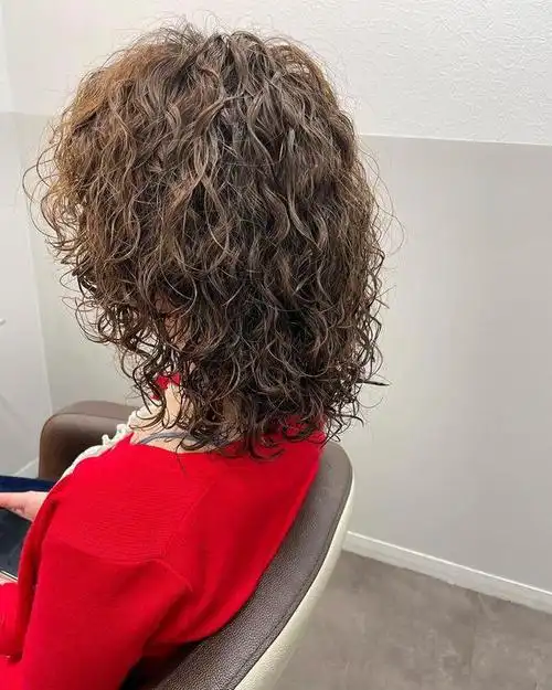 全头烫小卷,真洋气|发型|发蜡|卷发棒|齐刘海|卷发器_网易订阅