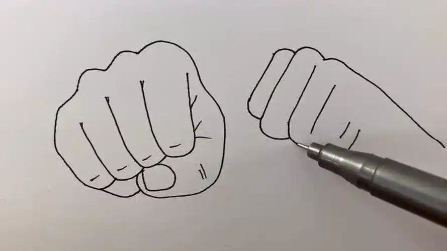 画两种不同角度的励志拳头,加油打工人!