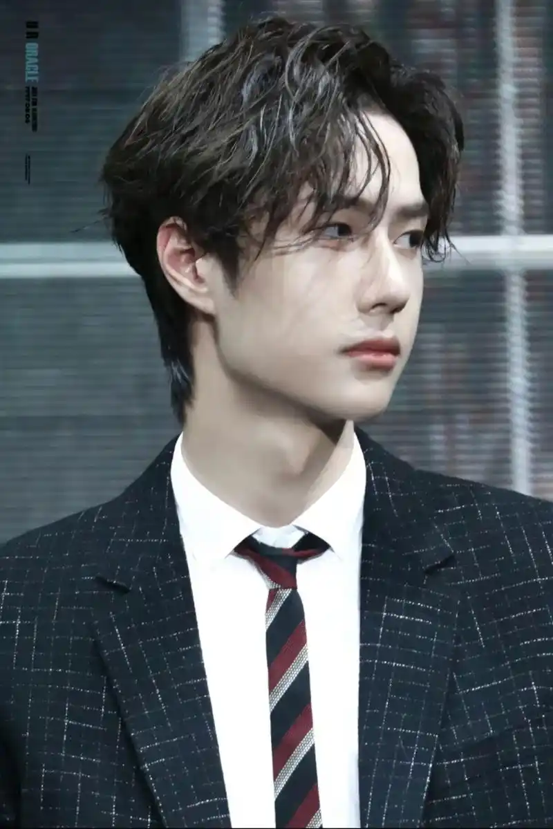 我爱重逢的人紧紧不撒手#王一博#万物可爱 - 抖音