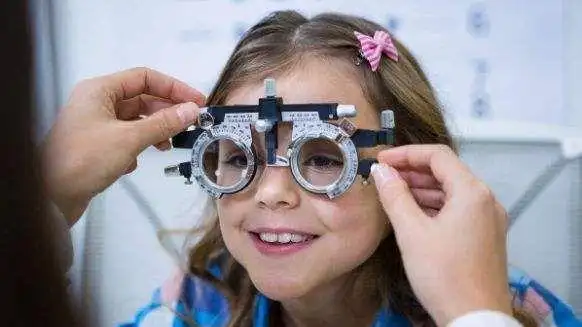 1,最佳矫正视力