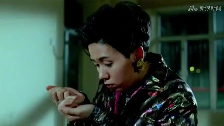 醉拳:严师出高徒,黄飞鸿能取得之后的成就,全靠苏花子这样教他