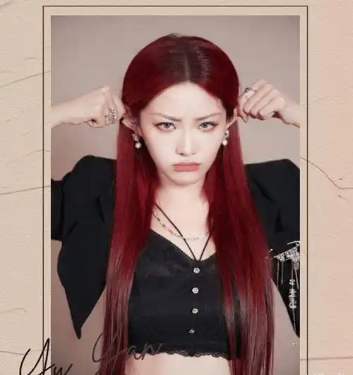 原创the9搞怪公式照片许佳琪长马尾很俏皮而赵小棠一言难尽