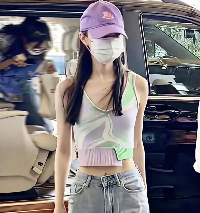 宋轶身材颜值都是神级的![赞同][赞同][赞同]